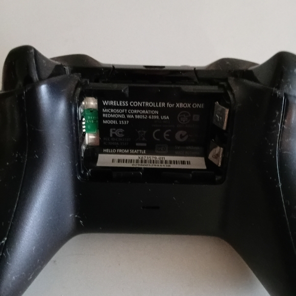 Microsoft Xbox One Wireless Controller! Tested & Working! - Picture 3 of 6